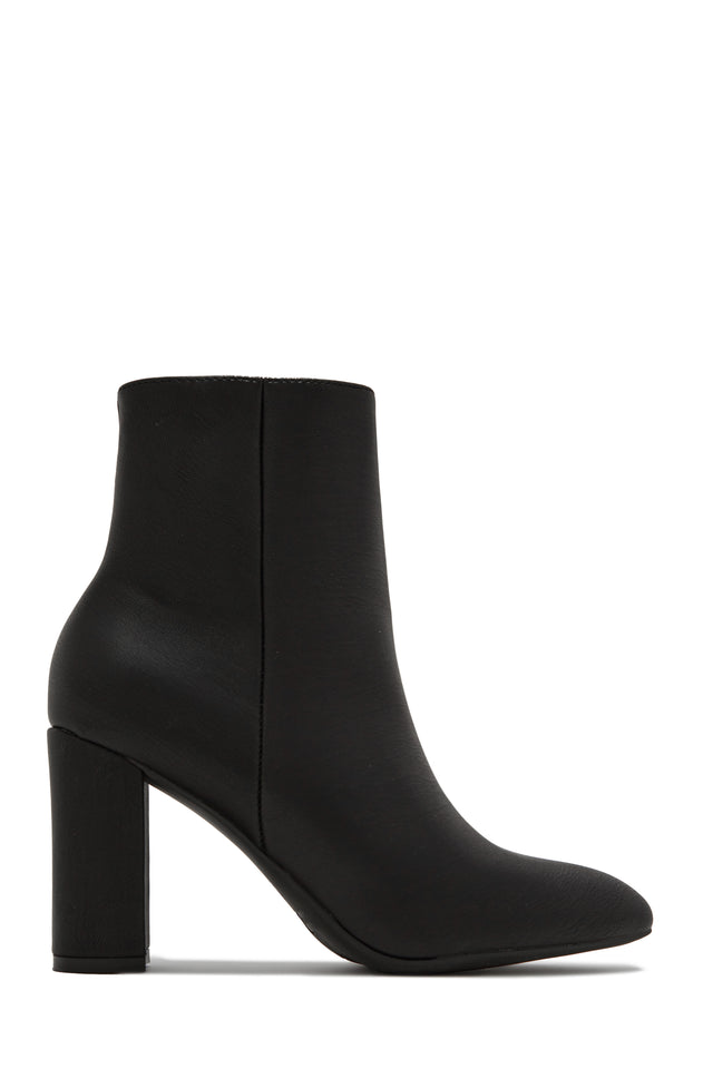 Load image into Gallery viewer, Social Season Block Heel Ankle Boots - Bone
