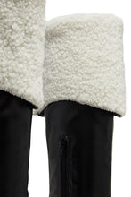 Load image into Gallery viewer, Kenny Knee High Boots - Black
