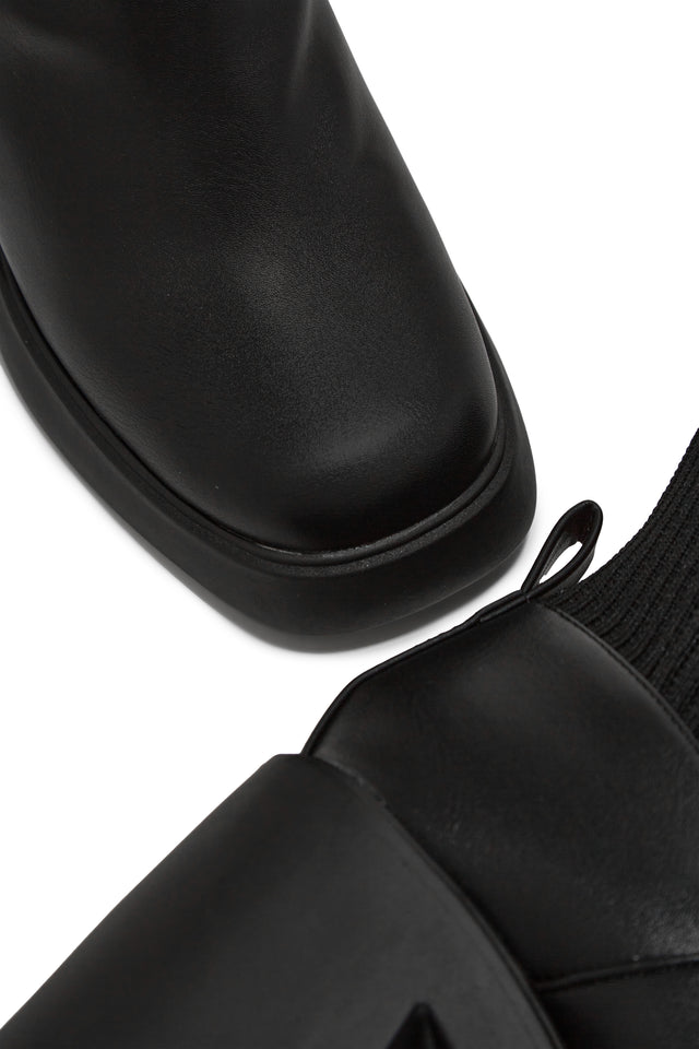 Load image into Gallery viewer, Black Booties

