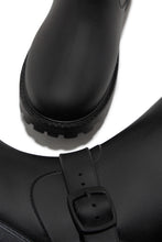 Load image into Gallery viewer, Stormy Water Resistant Rain Boots - Black
