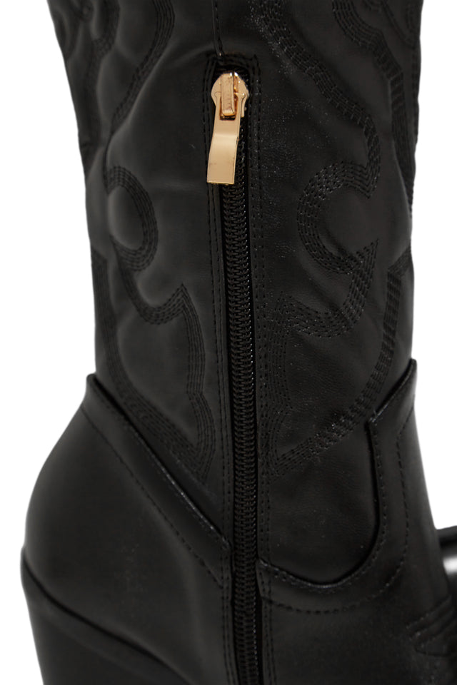Load image into Gallery viewer, Fashion Muse - Black
