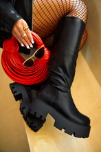 Load image into Gallery viewer, Jacquelyn - Black
