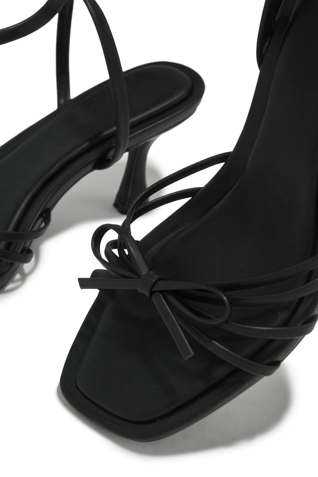 Load image into Gallery viewer, Denaya Ankle Strap Mid Heels - Black
