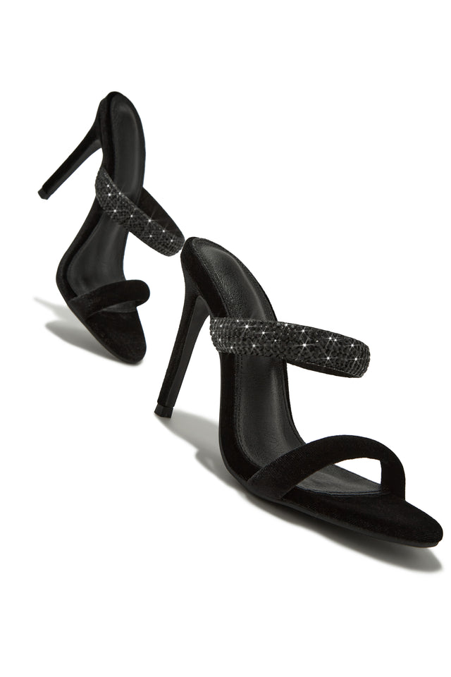Load image into Gallery viewer, Black Single Sole Heels
