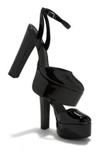 Load image into Gallery viewer, Black Platform High Heels with Chunky Heel and Mary Jane Strap
