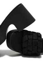 Load image into Gallery viewer, Black Chunky Heel Sandals
