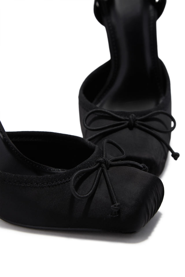 Load image into Gallery viewer, Klara Ballet Lace Up Heels - Black
