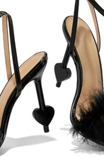 Load image into Gallery viewer, Black Single Sole Heart Detailed High Heels
