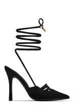 Load image into Gallery viewer, Black Wrap Up Pumps
