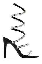 Load image into Gallery viewer, Black and Silver Heel
