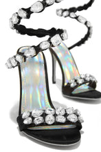 Load image into Gallery viewer, Black Single Sole Heels with Stone Embellishmentws

