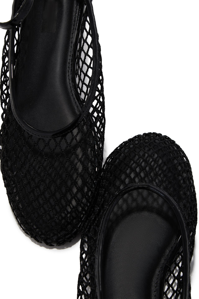 Load image into Gallery viewer, Kenley Mesh Flats - Black

