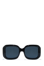 Load image into Gallery viewer, Sunny Beaches Oversized Sunglasses - Black
