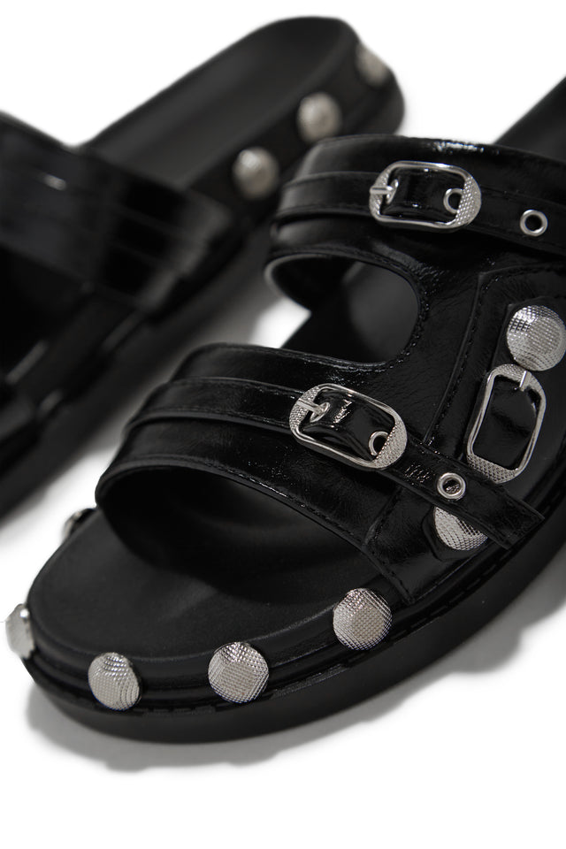 Load image into Gallery viewer, Black Sandals
