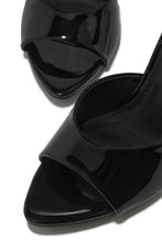 Load image into Gallery viewer, Naiya Open Pointed Toe Mule Heels - Black
