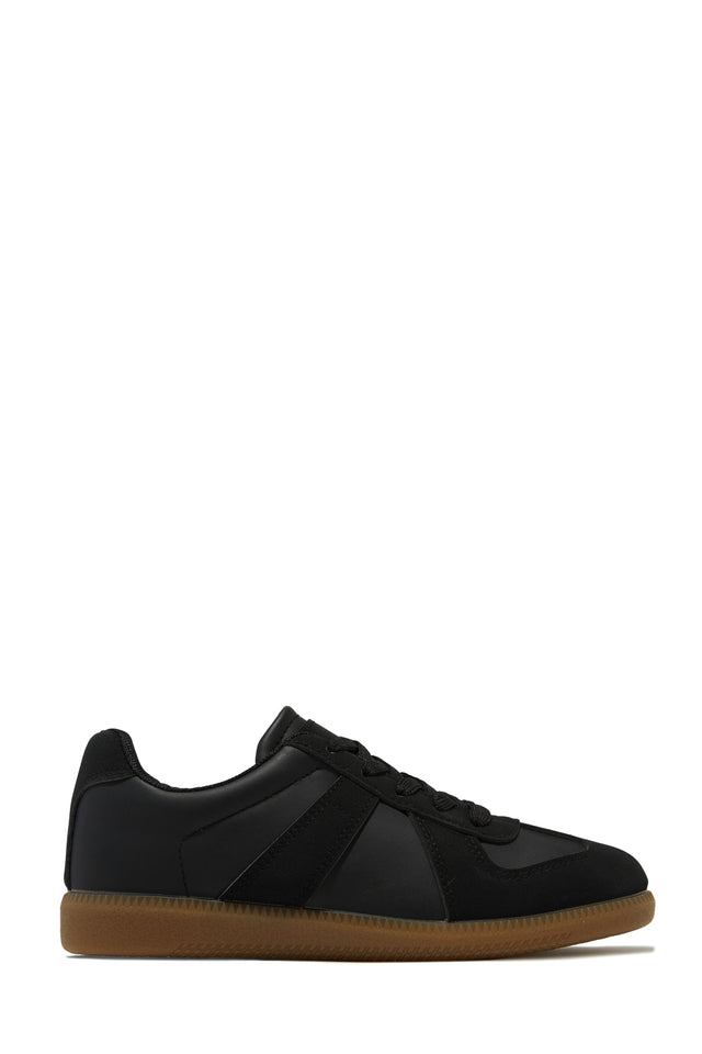 Load image into Gallery viewer, Black Lace Up Flat Sneakers
