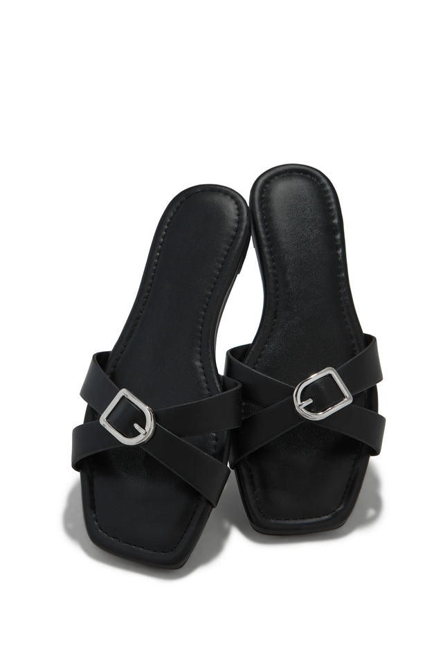 Load image into Gallery viewer, Vacation Island Slip On Sandals - Black
