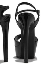 Load image into Gallery viewer, Bombshell Strut Platform High Heels - Black
