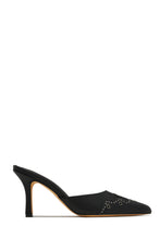 Load image into Gallery viewer, Black Pump Mule with Silver hardware
