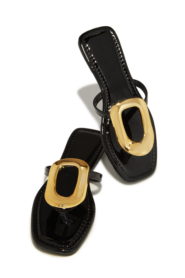 Load image into Gallery viewer, Adelia Slip On Thong Strap Sandals - Silver
