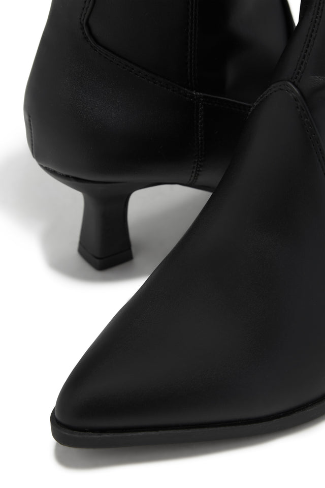 Load image into Gallery viewer, Roxanna Kitten Heel Boots - Black
