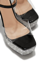 Load image into Gallery viewer, Black Open Toe Platform Heels
