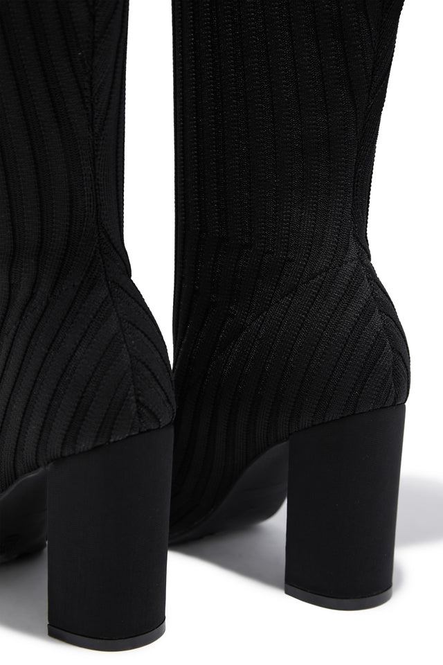 Load image into Gallery viewer, Shanelle Block Heel Boots - Black
