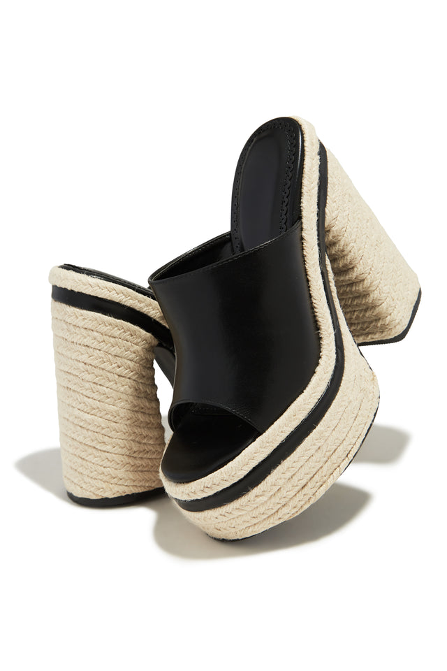 Load image into Gallery viewer, Black Platform Chunky Heel Mules

