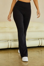 Load image into Gallery viewer, Black Yoga Pant
