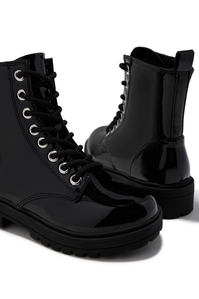 Load image into Gallery viewer, Rylen Lace Up Combat Boots - Black Pat
