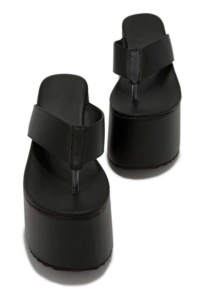 Load image into Gallery viewer, Black Platform Thing Sandals
