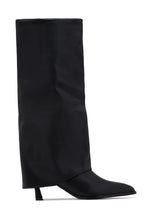 Load image into Gallery viewer, Yeleyna Kitten Heel Shark Boots - Black PU
