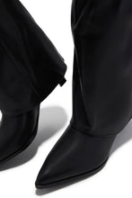 Load image into Gallery viewer, Yeleyna Kitten Heel Shark Boots - Black PU
