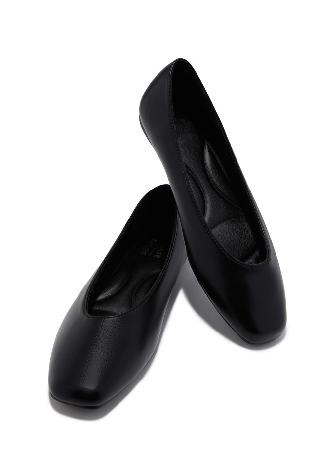 Load image into Gallery viewer, Claira Ballet Flats - Black PU
