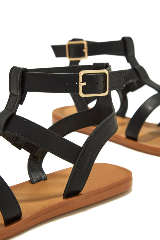 Load image into Gallery viewer, Resort Sun Caged Flat Sandals - Black

