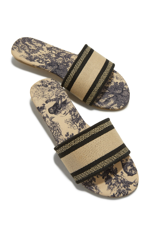 Load image into Gallery viewer, Summer Slip On Sandals
