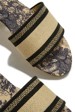 Load image into Gallery viewer, Woven Sandals
