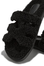 Load image into Gallery viewer, Black Sandals

