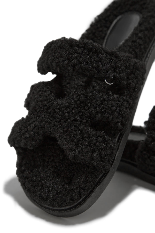 Load image into Gallery viewer, Black Sandals
