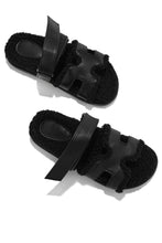 Load image into Gallery viewer, Black Slip On Sandals
