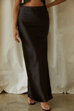Load image into Gallery viewer, Maxi Black Satin Skirt
