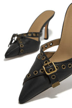 Load image into Gallery viewer, Black Pointed To Mule Pumps
