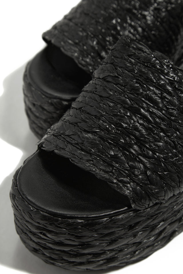 Load image into Gallery viewer, Black Platform Sandals
