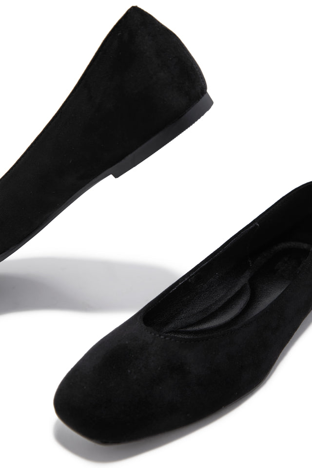 Load image into Gallery viewer, Claira Ballet Flats - Black Suede
