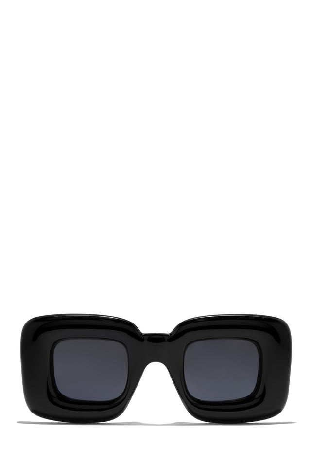 Load image into Gallery viewer, Summer Black Chunky Sunglasses
