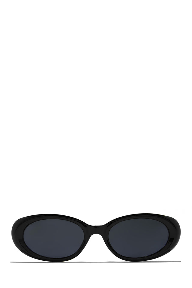 Load image into Gallery viewer, Black Oval Shaped Sunglasses
