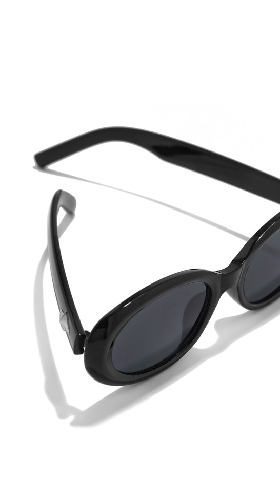Load image into Gallery viewer, Basic Sunglasses
