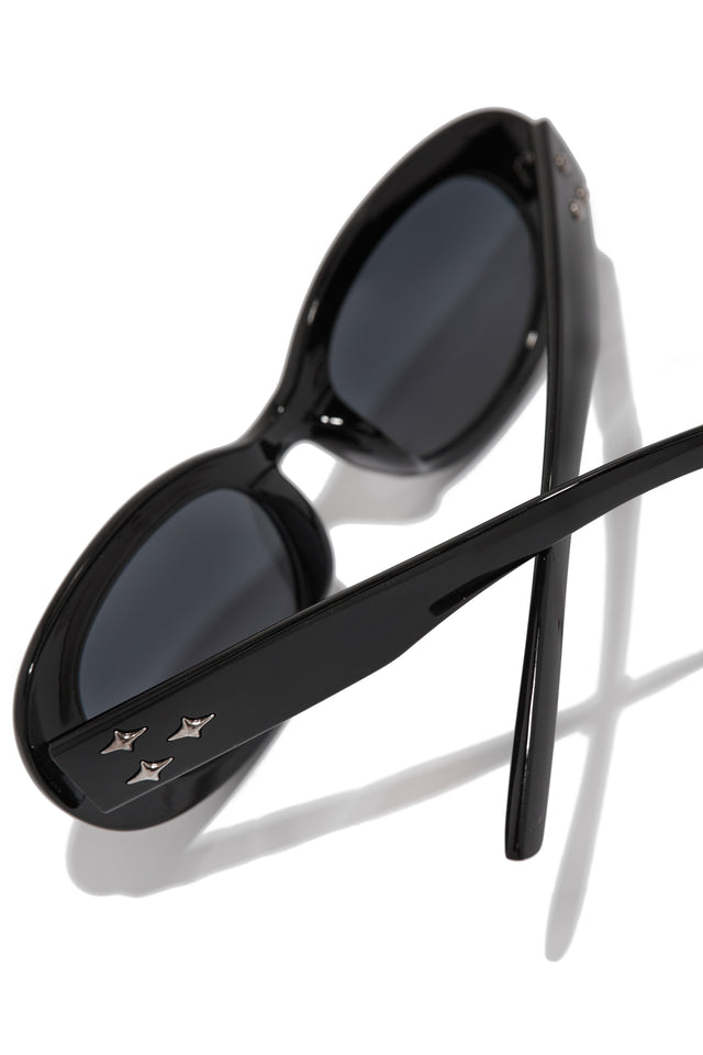 Load image into Gallery viewer, Blank Lens Sunglasses
