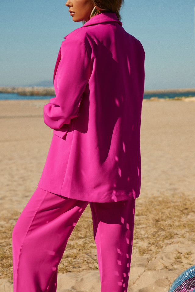 Load image into Gallery viewer, Pink oversized Blazer
