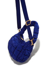 Load image into Gallery viewer, Quilted Puff Crossbody Bag
